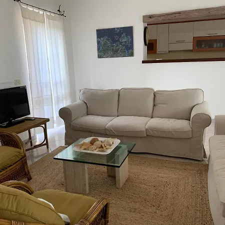 Casa vacanze Villa vista mare e piscina, San Pasquale S. Teresa